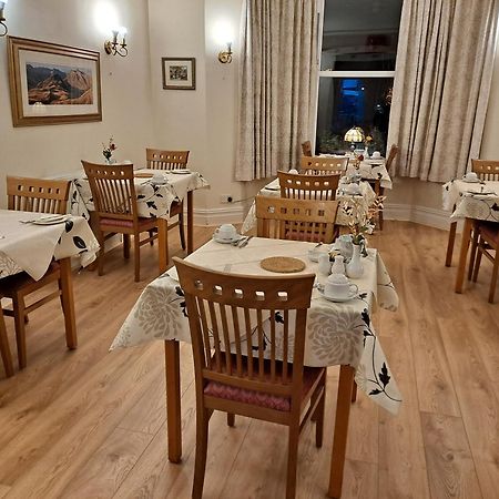 Somerset House B&B Grange-over-Sands Extérieur photo